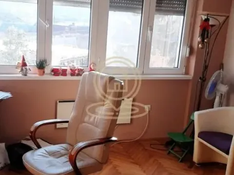 Prodaja, trosoban stan, 80m², Centar, Pančevo - image 9
