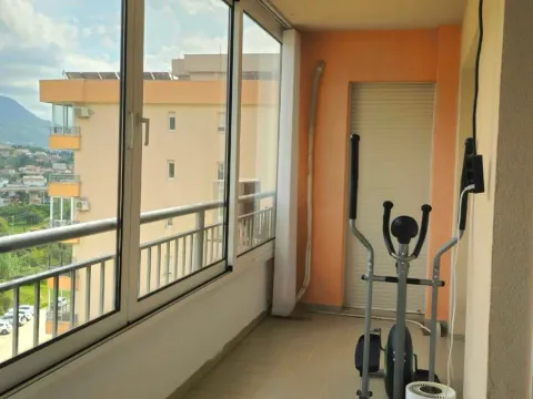 Prodaja, dvosoban stan, 76m², Centar, Bar - image 6