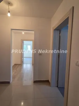 Prodaja, četvorosoban stan, 106m², Nova Pazova, Stara Pazova - image 11