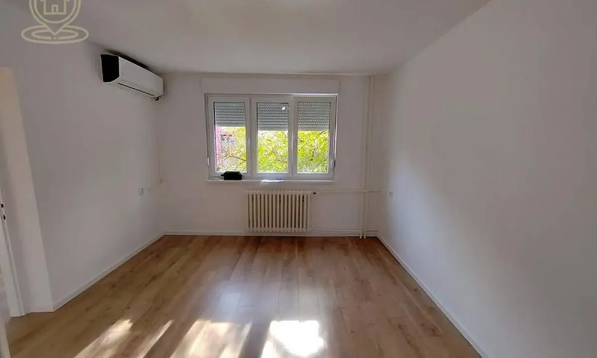 Izdavanje, dvosoban stan, 43m², Detelinara, Novi Sad Sve Podlokacije