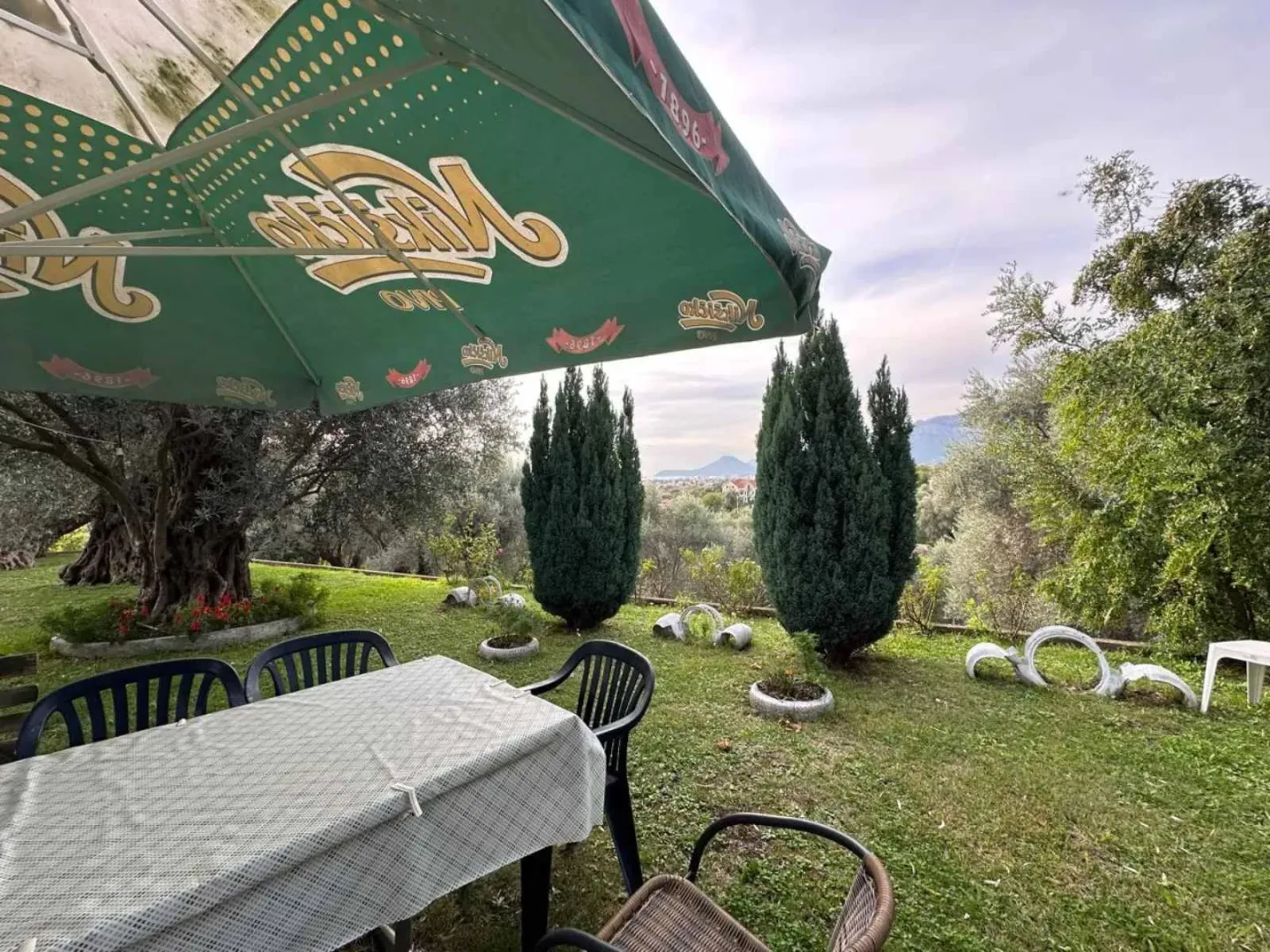 Sale, house, 230m², Tomba, Bar
