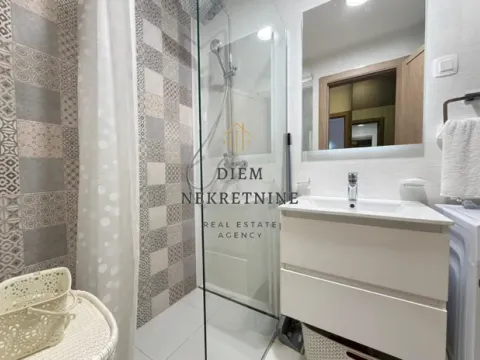 Rent, one bedroom apartment, 50m², Master Kvart, Podgorica - image 7