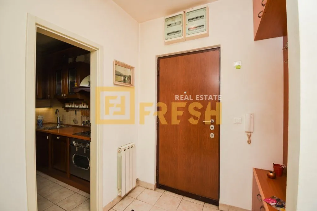 Rent, two bedroom apartment, 71m², Preko Morače, Podgorica