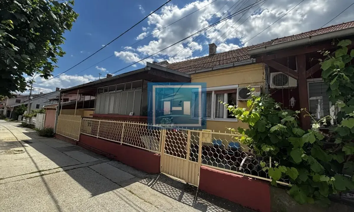 Prodaja, kuća, 46m², Dimitrija Tucovića, Jagodina