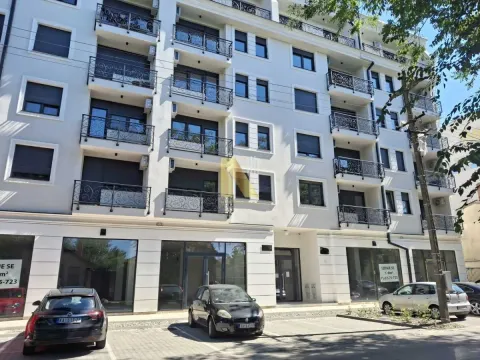 Sale, three bedroom apartment, 78m², Centar, Subotica