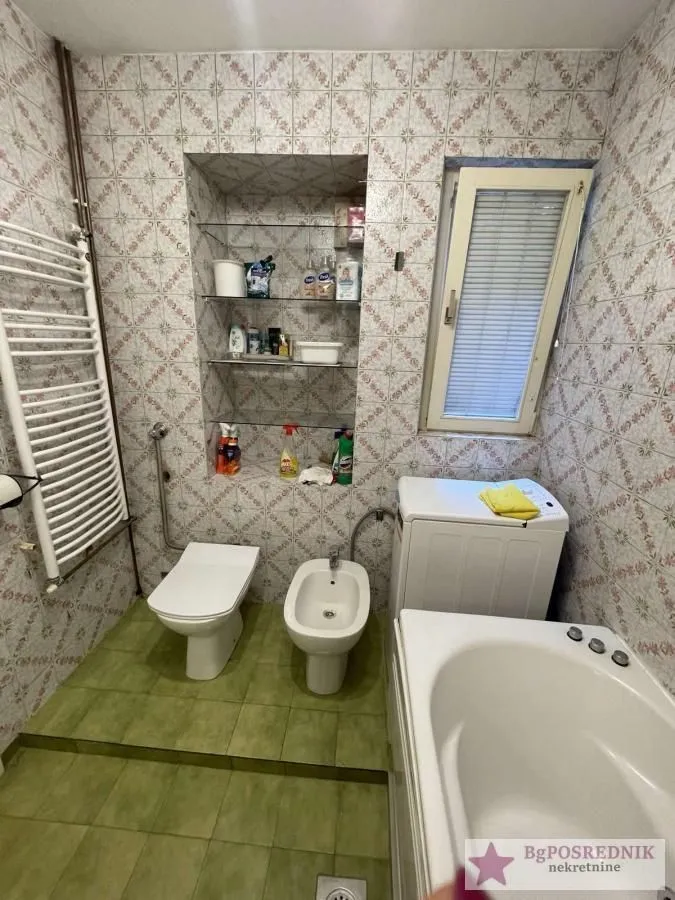 Sale, three bedroom apartment, 72m², Savski Venac, Beograd