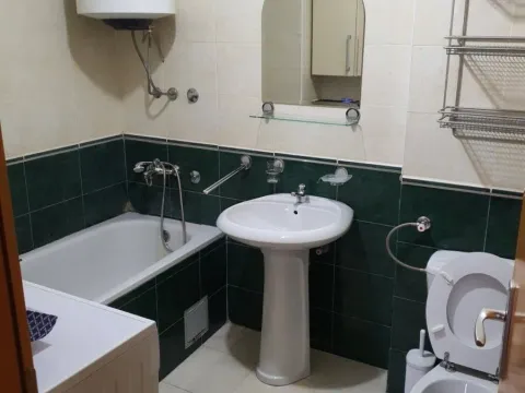 Prodaja, trosoban stan, 105m², Blok 6, Podgorica - image 7