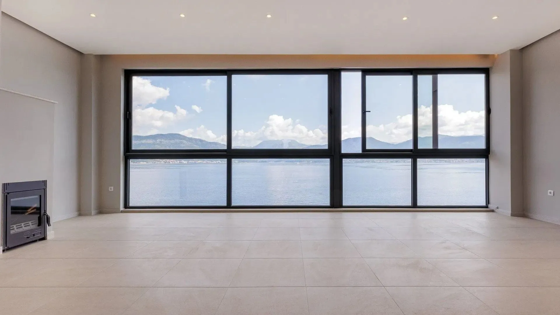 Prodaja, kuća, 200m², Tivat, Crna Gora