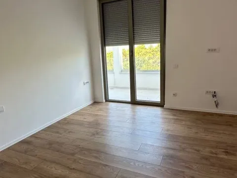 Prodaja, trosoban stan, 113m², Centar, Tivat - image 8