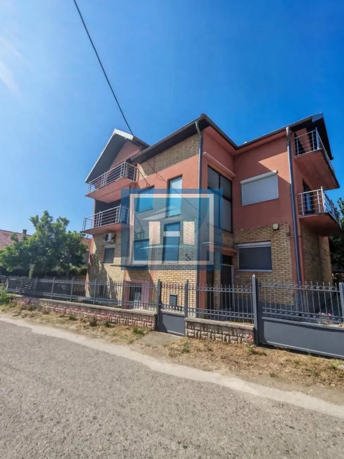 Prodaja, kuća, 240m², Tekija, Paraćin