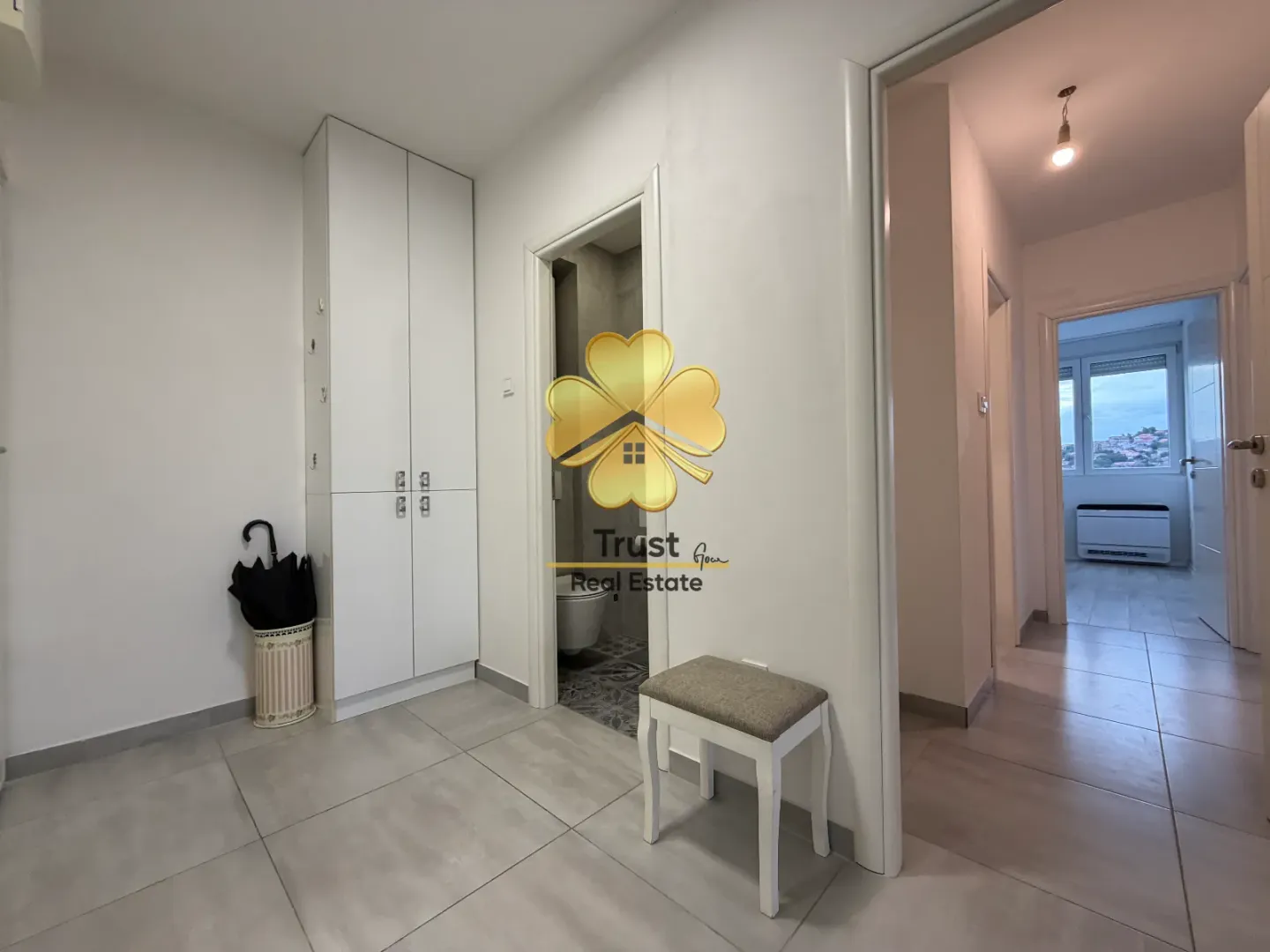 Rent, two bedroom apartment, 75m², Podgorica, Crna Gora