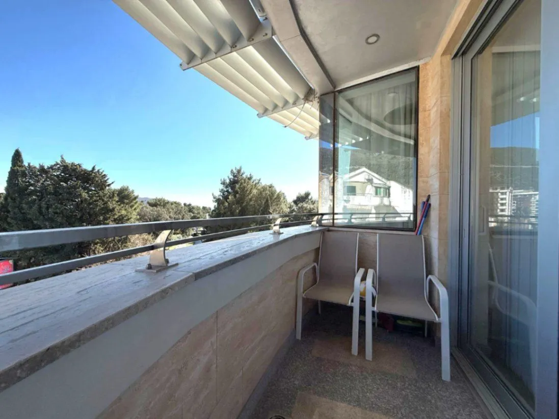 Sale, two bedroom apartment, 112m², Velji Vinogradi, Budva