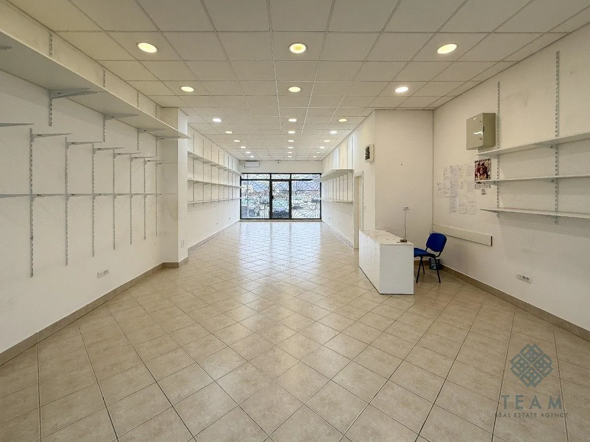 Rent, office space, 120m², Stari Aerodrom, Podgorica