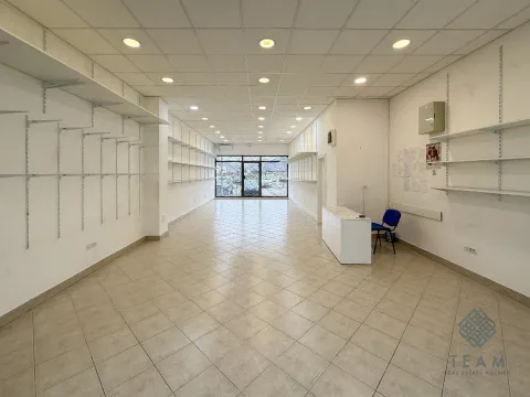 Rent, office space, 120m², Stari Aerodrom, Podgorica - image 1