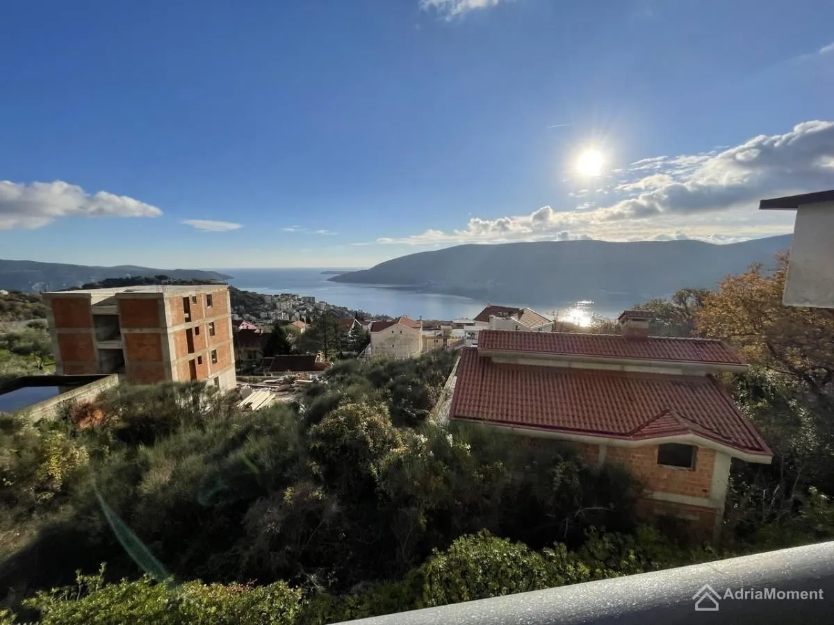 Prodaja, kuća, 201m², Topla, Herceg Novi