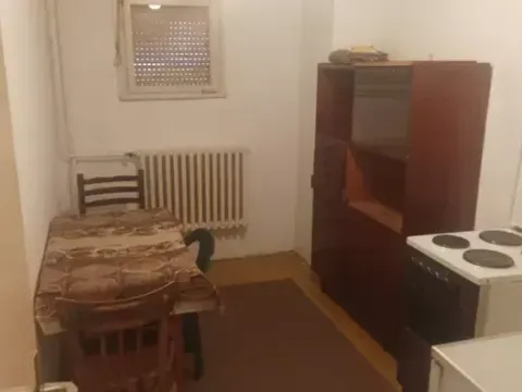 Rent, one bedroom apartment, 50m², Julino Brdo, Beograd - image 4