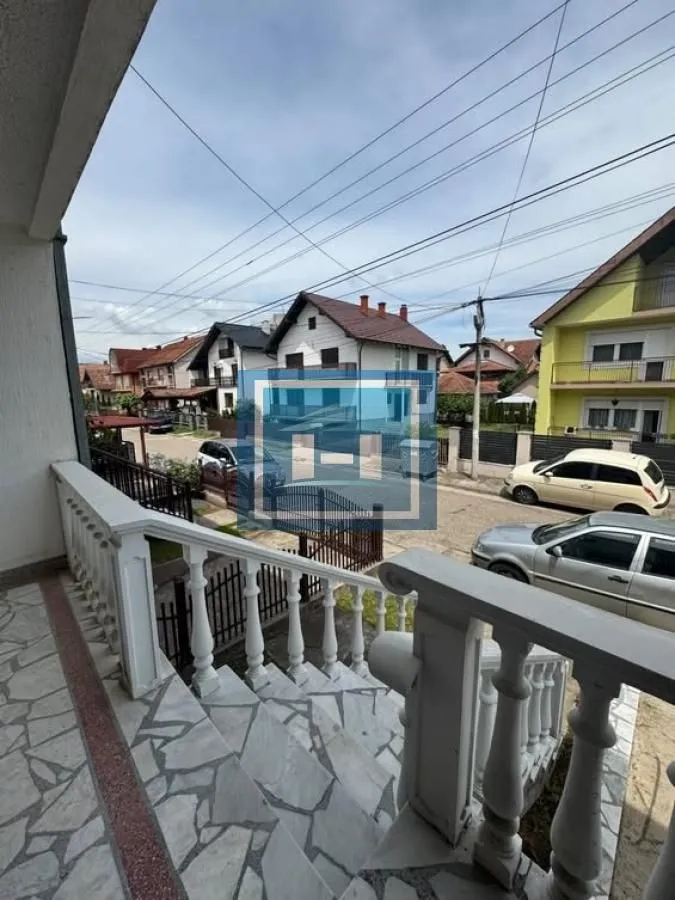 Prodaja, kuća, 240m², Ćuprija, Srbija
