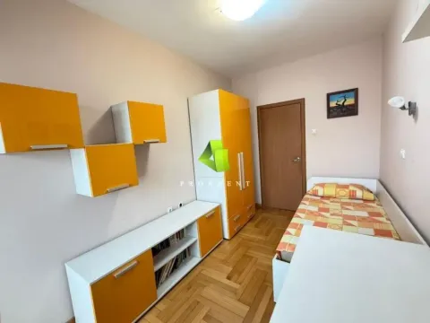 Rent, four bedroom apartment, 115m², Medijana, Niš - image 14