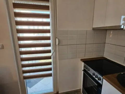 Izdavanje, trosoban stan, 80m², Adice, Novi Sad Sve Podlokacije - image 4