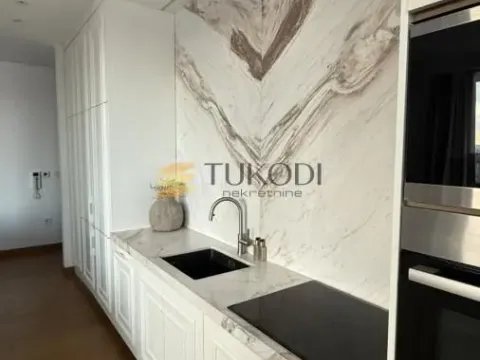 Prodaja, trosoban stan, 73m², Centar, Novi Sad - image 2