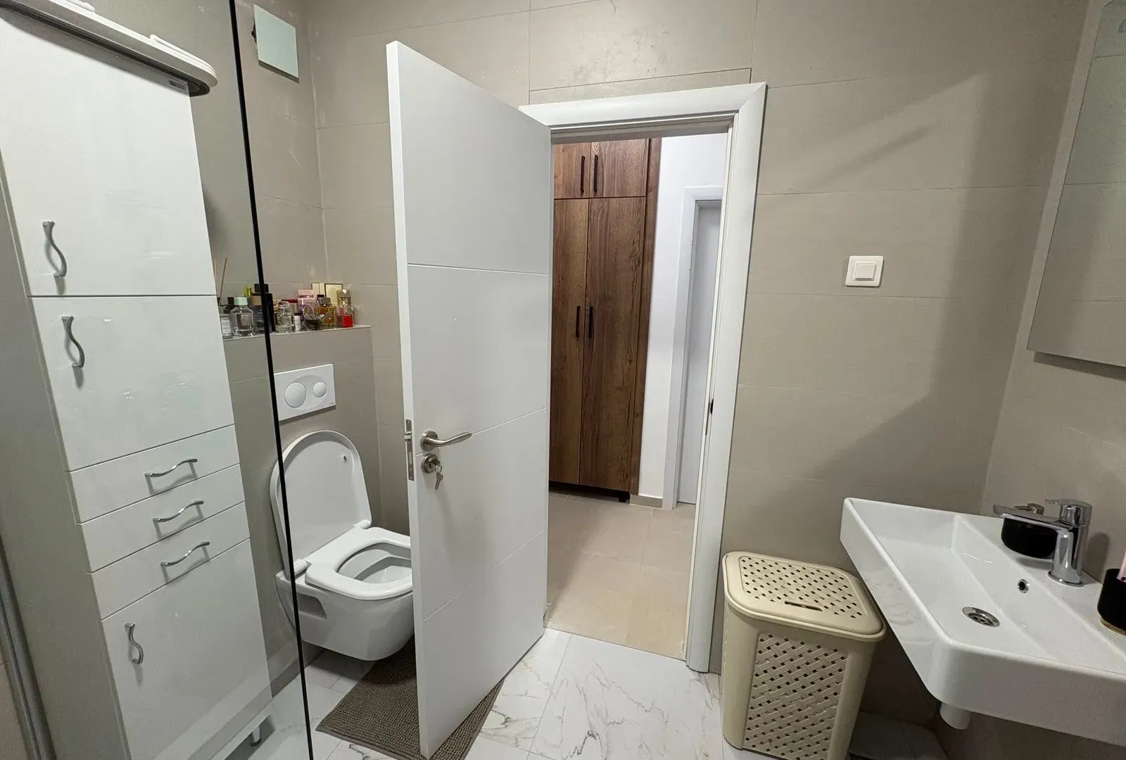 Izdavanje, jednosoban stan, 45m², Zabjelo, Podgorica