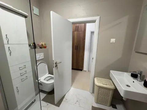 Izdavanje, jednosoban stan, 45m², Zabjelo, Podgorica - image 8