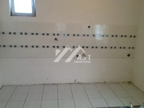 Izdavanje, kuća, 88m², Sadovi, Petrovaradin - image 7