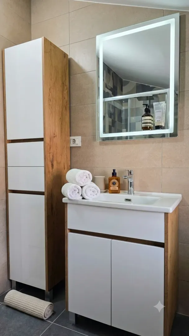 Izdavanje, jednosoban stan, 60m², Momišići, Podgorica