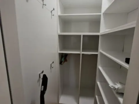 Izdavanje, trosoban stan, 105m², Central Point, Podgorica - image 11