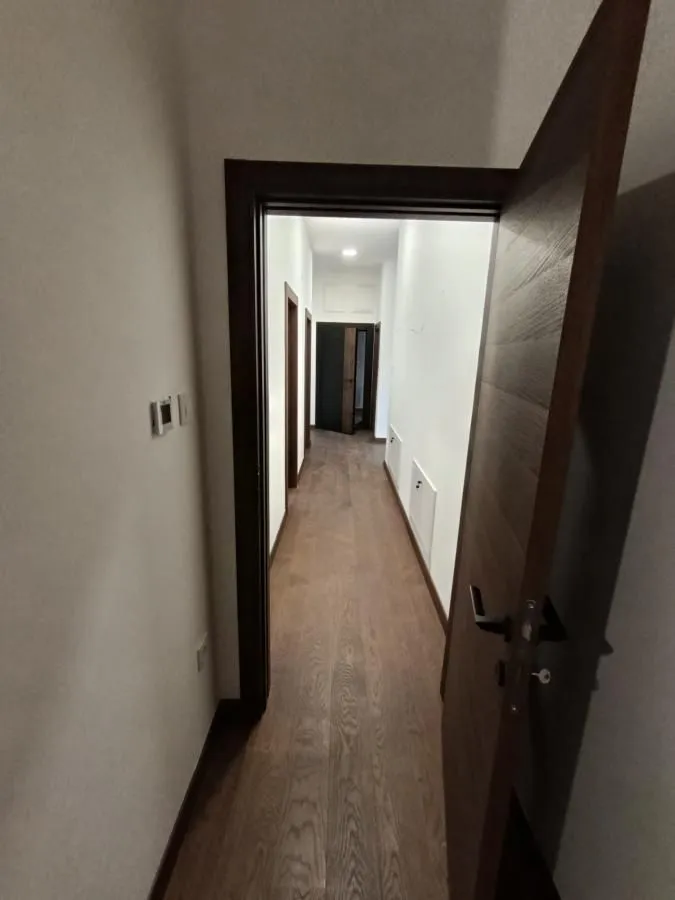Prodaja, četvorosoban stan, 140m², Sremska Kamenica, Petrovaradin