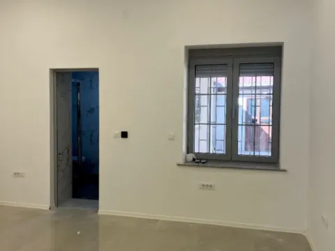 Rent, office space, 55m², Centar, Podgorica