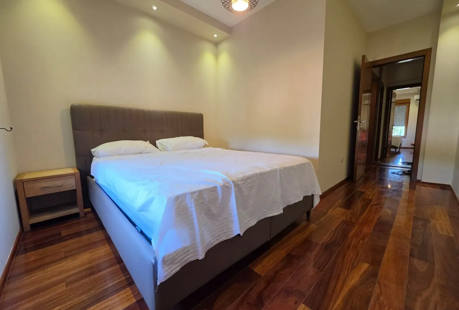 Rent, two bedroom apartment, 75m², Centar, Podgorica
