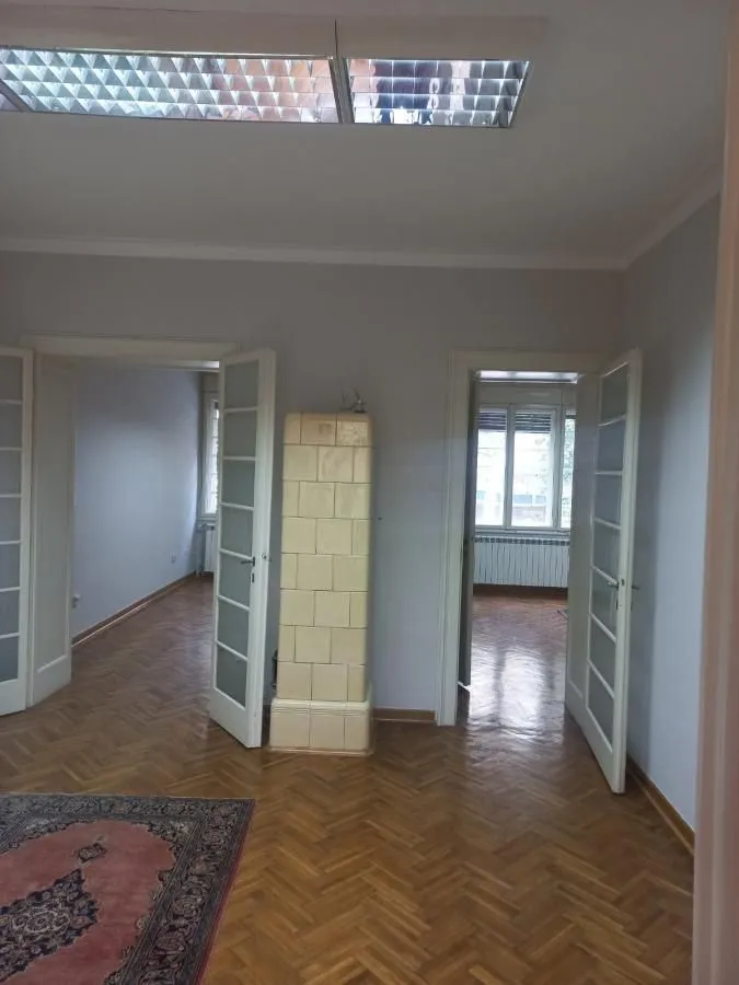 Rent, apartment, 100m², Vračar Sve Podlokacije, Beograd
