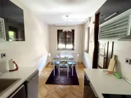 Izdavanje, trosoban stan, 85m², Niš, Srbija - image 4