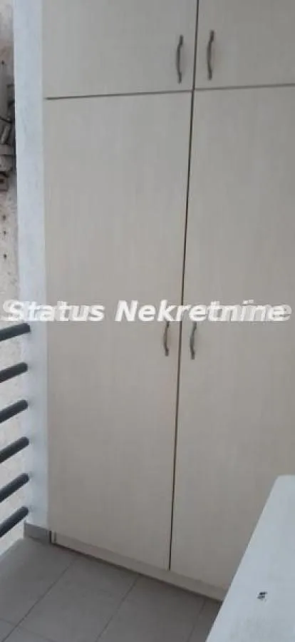 Izdavanje, jednosoban stan, 31m², Grbavica, Novi Sad Sve Podlokacije
