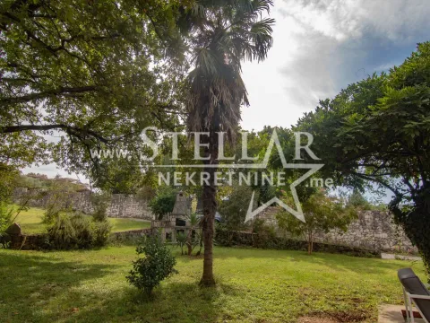 Rent, house, 250m², Mareza, Podgorica - image 20