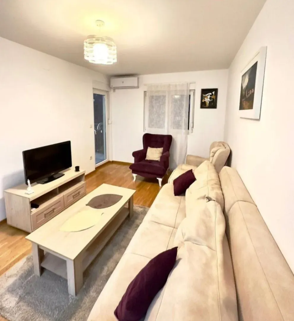 Rent, apartment, 45m², City Kej, Podgorica