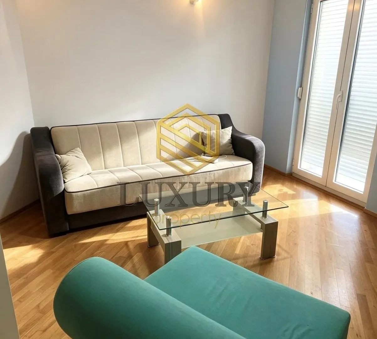 Rent, studio apartment, 29m², Stari Aerodrom, Podgorica