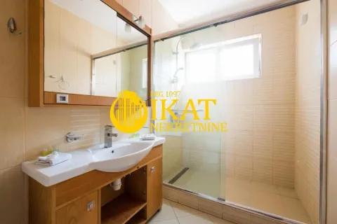 Sale, one bedroom apartment, 33m², Autokomanda, Voždovac Sve Podlokacije - image 8