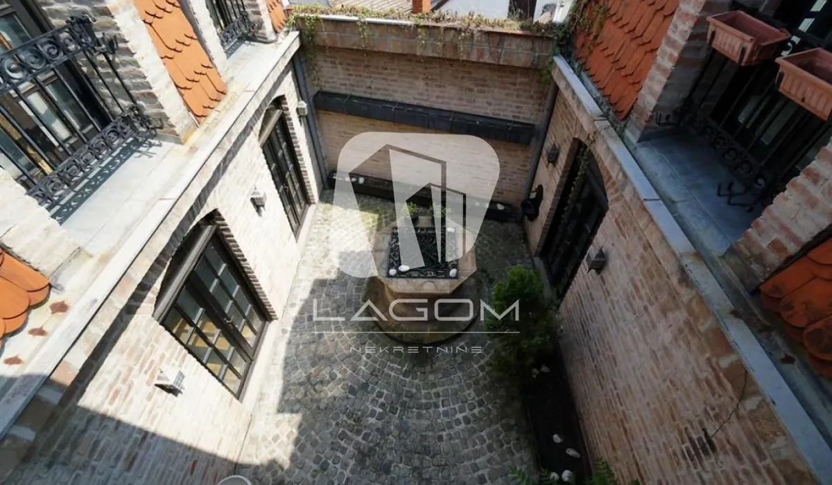 Prodaja, kuća, 418m², Zemun Centar, Zemun Sve Podlokacije