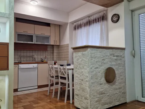 Izdavanje, dvosoban stan, 60m², Zabjelo, Podgorica - image 15