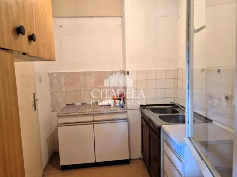 Prodaja, jednosoban stan, 47m², Brace Jerković, Voždovac Sve Podlokacije - image 4