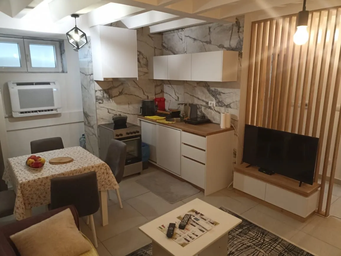 Izdavanje, stan, 43m², Centar, Podgorica