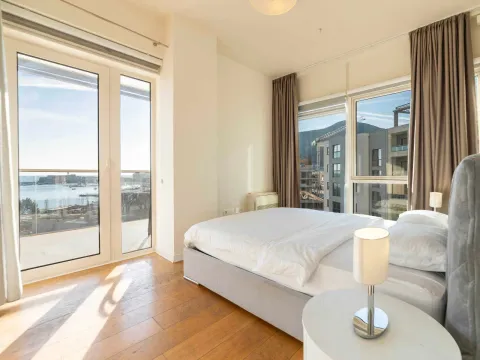 Sale, two bedroom apartment, 85m², Centar, Budva - image 21