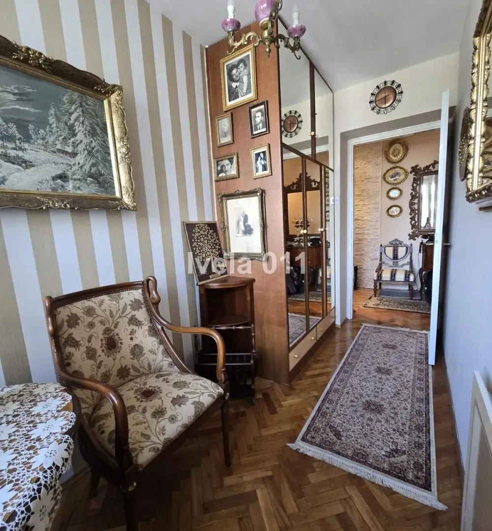 Sale, three bedroom apartment, 100m², Vračar Sve Podlokacije, Beograd