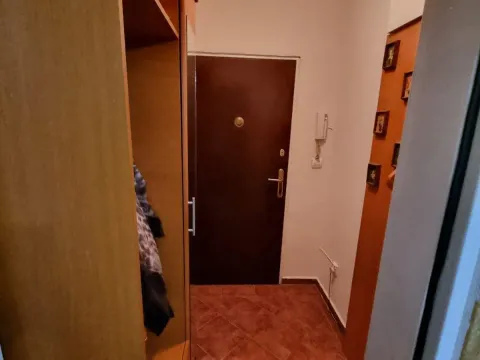 Izdavanje, dvosoban stan, 68m², Zabjelo, Podgorica - image 2