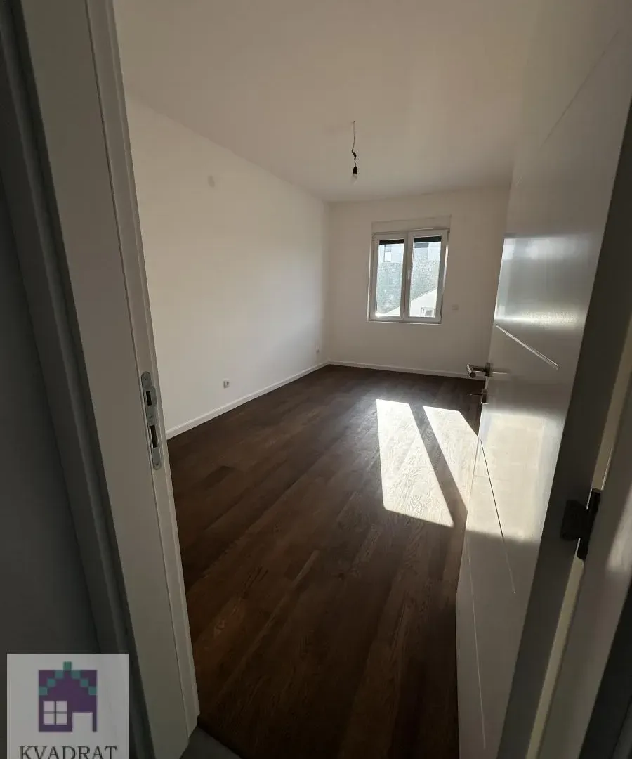 Prodaja, dvosoban stan, 59m², Centar, Ub