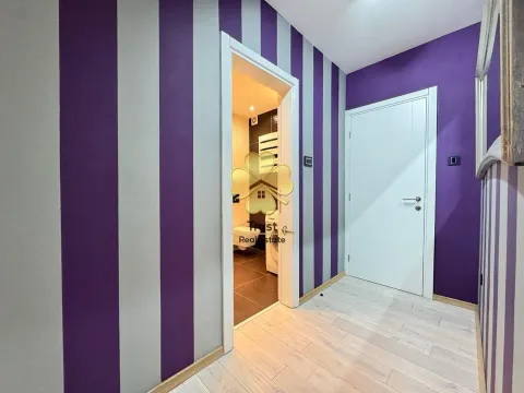 Izdavanje, trosoban stan, 140m², Preko Morače, Podgorica - image 13