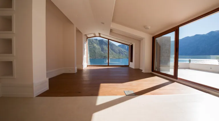 Prodaja, kuća, 585m², Kotor, Crna Gora