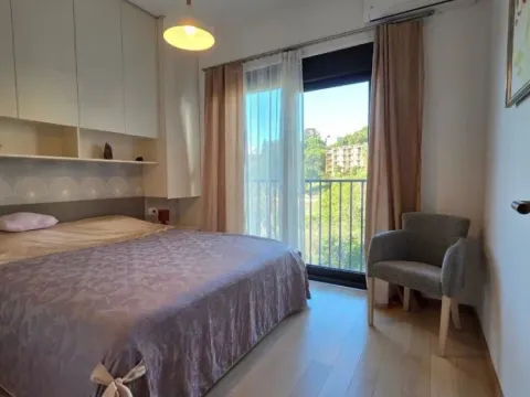 Sale, one bedroom apartment, 40m², Bečići, Budva - image 7